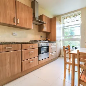  Apartment Spacious 4 Bed Flat Near 02 Arena Greenwich